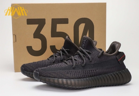 YEEZY Boost 350 V2 Black [Reflective Or non-reflective please leave message ] 36-48