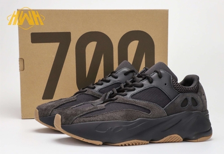 Yeezy Boost 700 Utility Black 36-48