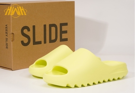 Yeezy SLIDE "Glow Green" SIZE: 38-48