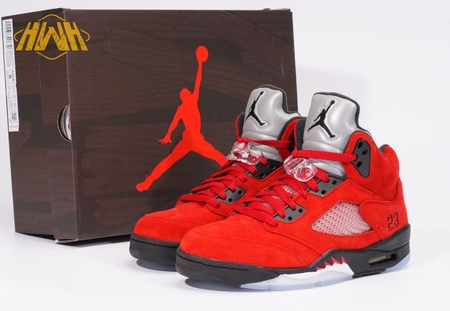 Air Jordan 5 "Raging Bull" size 40.5-47.5