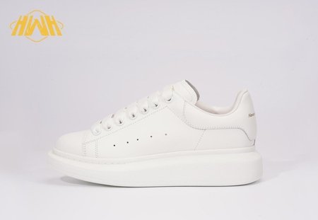Alexander McQueen Oversized All white SIZE: 35-45
