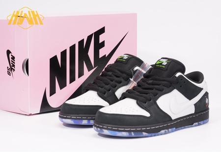 Staple x Nike Dunk SB Low Pro OG QS 36-47.5