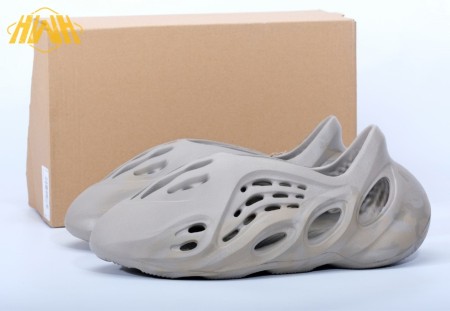 Adidas Yeezy Foam Runner Stone Sage