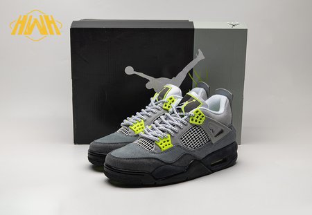 AJ 4 Retro SE "95 Neon" Size 40.5-46