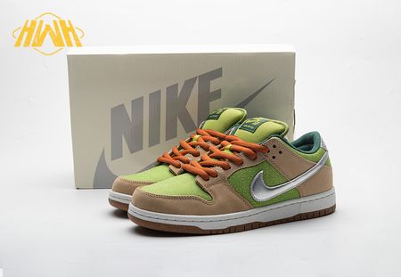 Nike SB Dunk Low Escargot FQ7585-200 Size 36-47.5