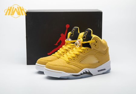 Jordan 5 Retro Michigan PE HQ7978-701 Size 40-47.5